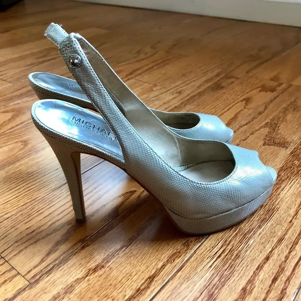 MICHAEL KORS Metallic White Leather York Sling Back Platform Heels Size 7.5